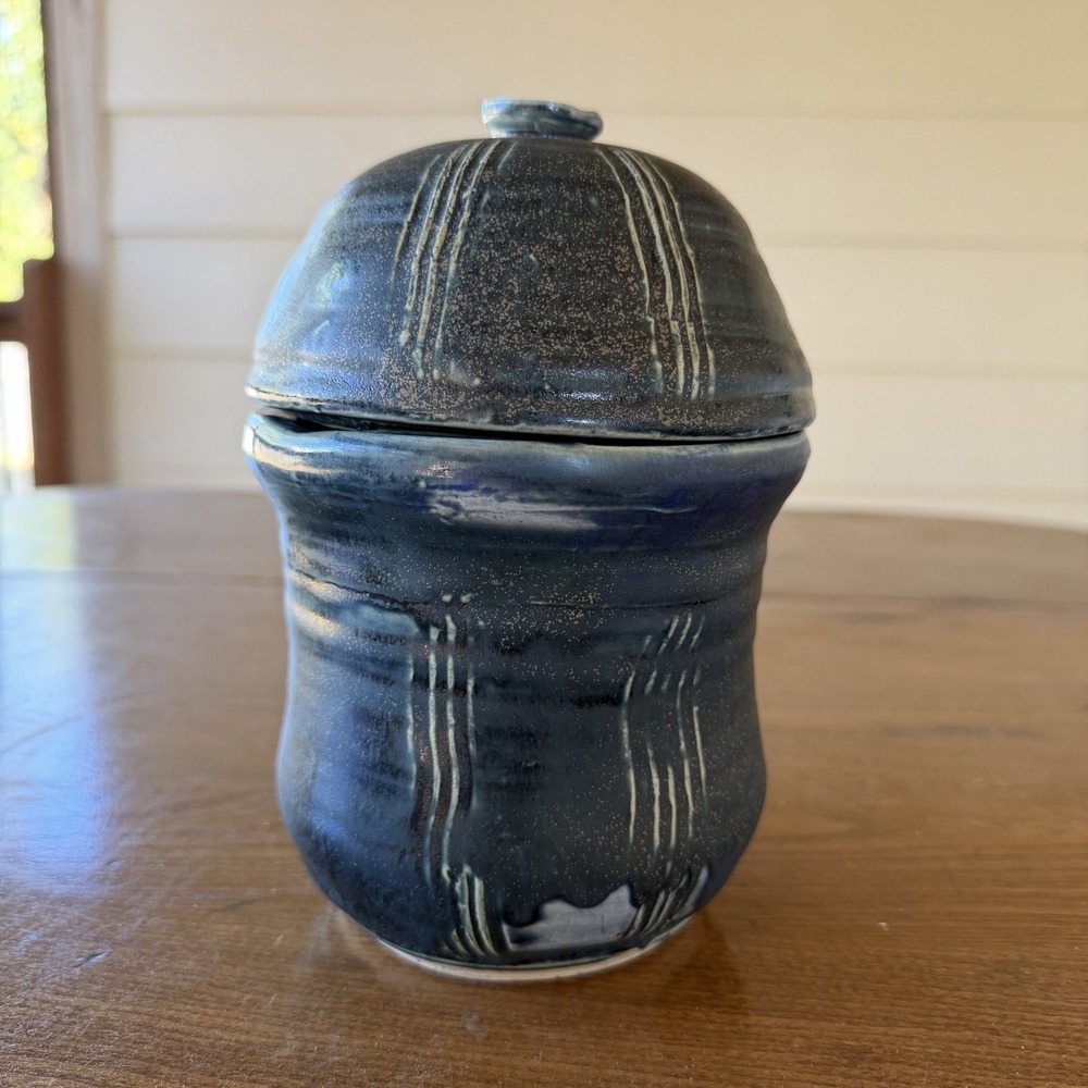 Handmade Studio Pottery Lidded Jar Stoneware Blue Sgraffito Signed TLG '11